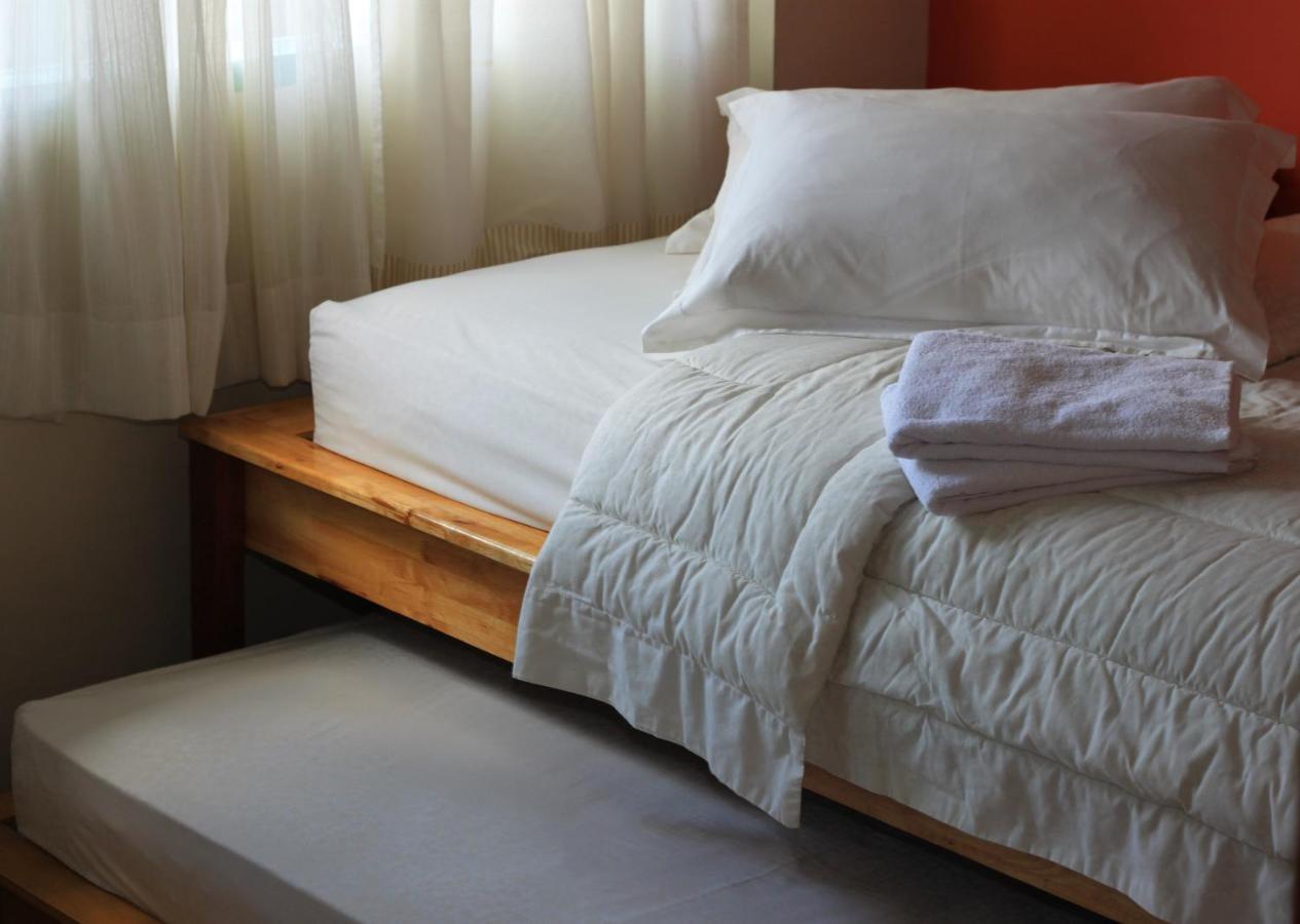 Hotel Roemah 28 Syariah Medan Esterno foto